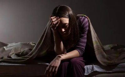 <a href='http://dsjianglang.com/smz/' target='_blank' title='ʧ�߰Y'><span style='color: #0000ff'><strong>ʧ�߰Y</strong></span></a>