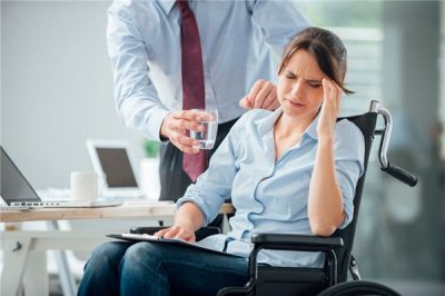 �L��<a href='http://dsjianglang.com/smz/' target='_blank' title='ʧ�߰Y'><span style='color: #0000ff'><strong>ʧ�߰Y</strong></span></a>�ί��t(y��)Ժ